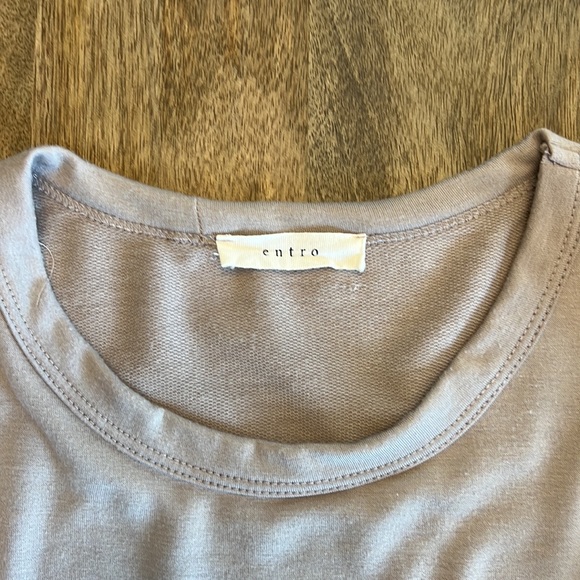 Entro Ruffle Sleeve Too - Picture 6 of 7